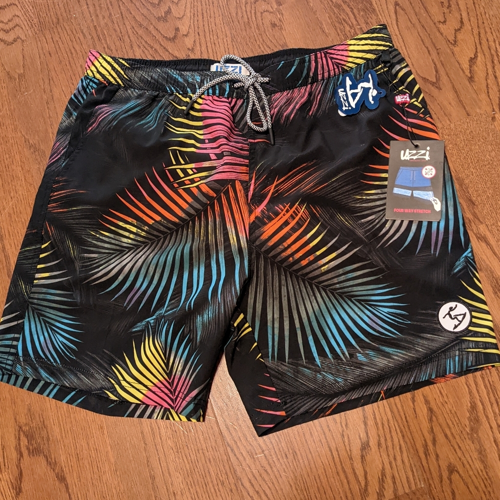 UZZI Men's Brand New Large Swim